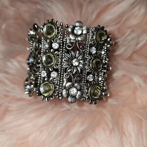 Elegant Silver and Yellow Floral Bracelet